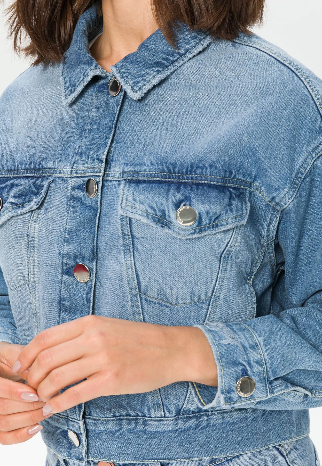 Light Blue Denim Jacket for Women Wholesale Manufacturers in USA,UK